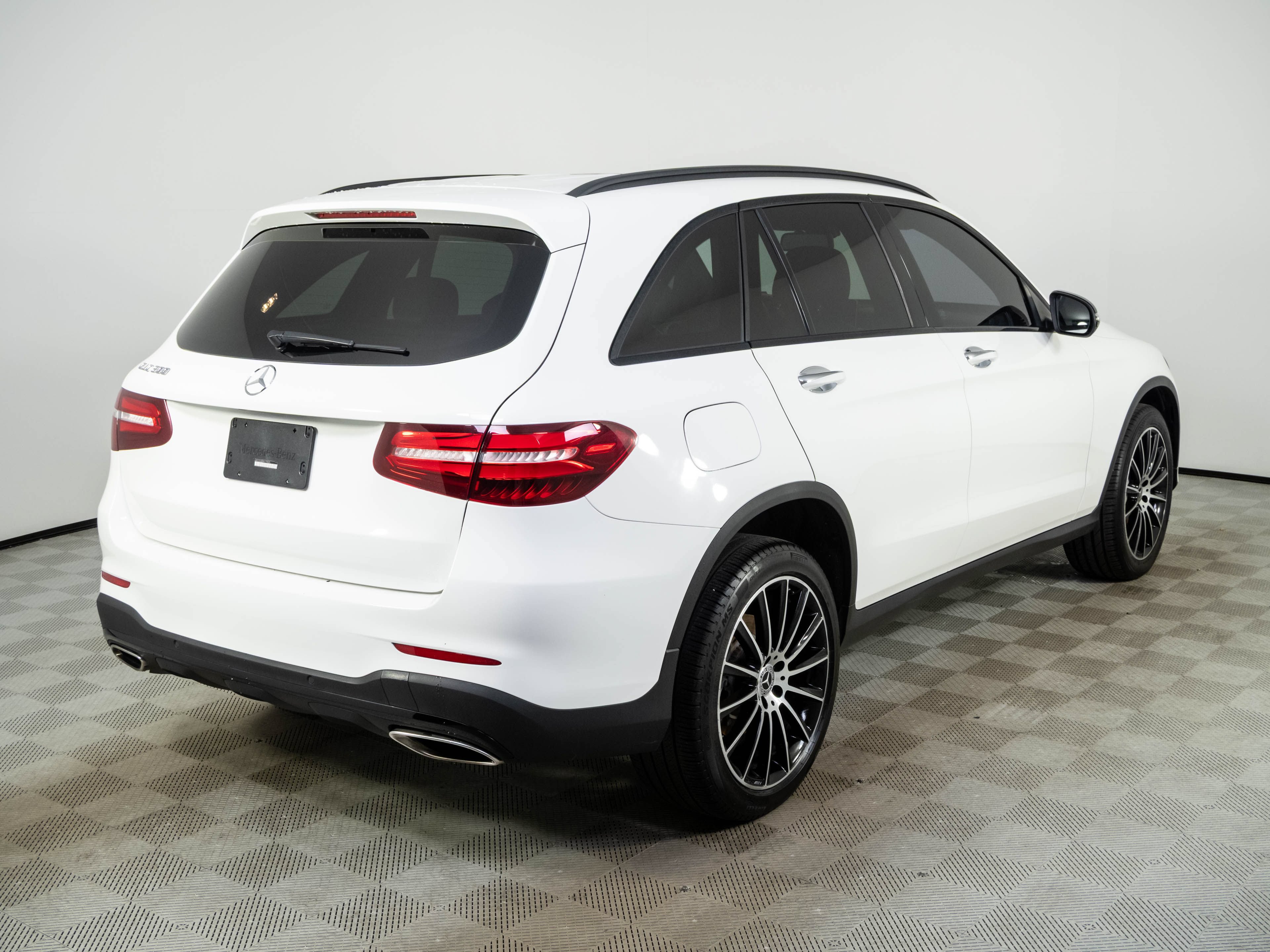 Used 2019 Mercedes-Benz GLC 300 image 26