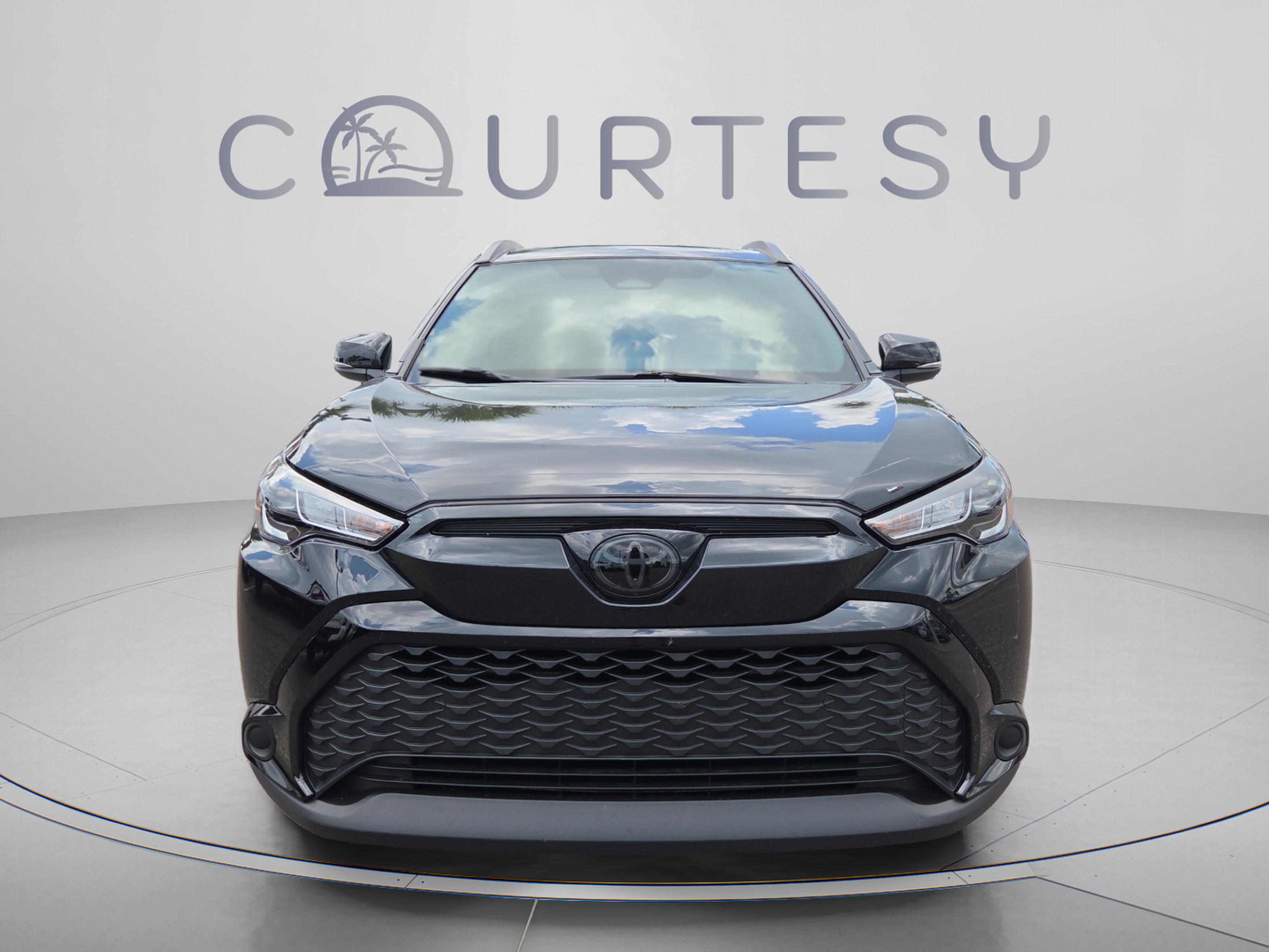 Used 2024 Toyota Corolla Cross AWD Hybrid image 8