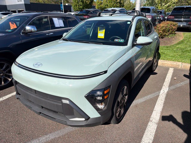 Certified 2024 Hyundai Kona SEL AWD/4WD image 2