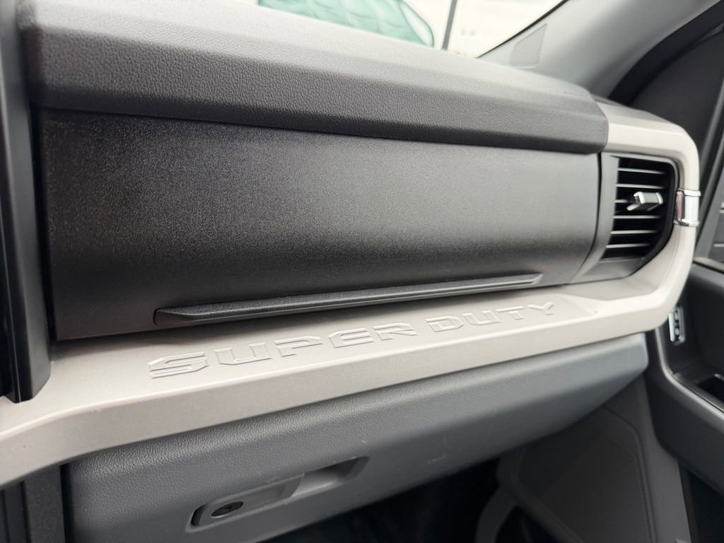 Used 2024 Ford F250 XLT image 20