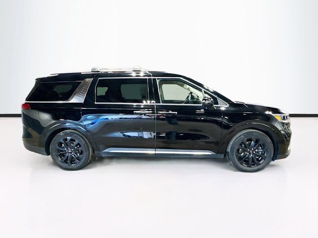Used 2024 Kia Carnival SX FWD image 8