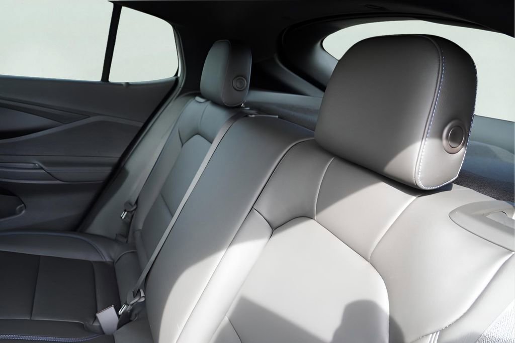 New 2026 Buick Envista Sport Touring w/ Convenience I Package image 29