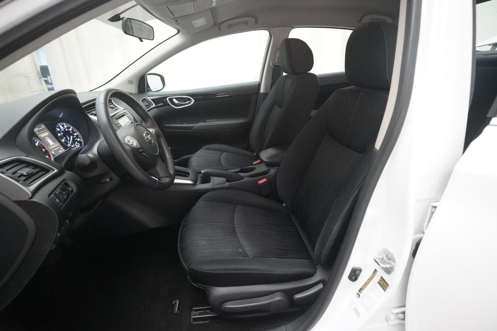 Used 2018 Nissan Sentra SV FWD image 7