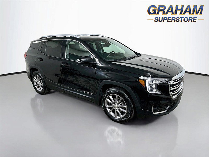 Used 2024 GMC Terrain SLT