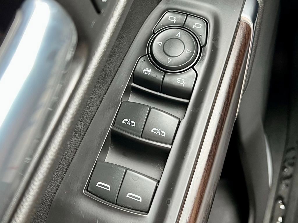 Used 2021 GMC Sierra 1500 SLT w/ SLT Premium Package image 28