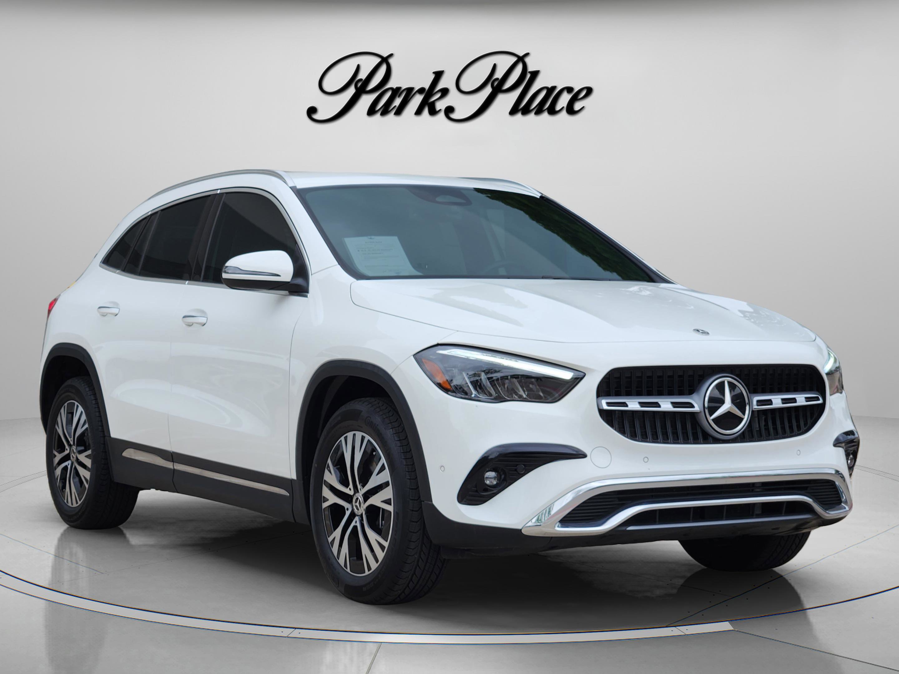 Used 2025 Mercedes-Benz GLA 250 image 4