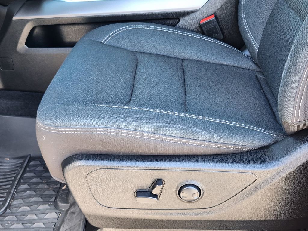 Used 2025 RAM 1500 Big Horn AWD/4WD image 8