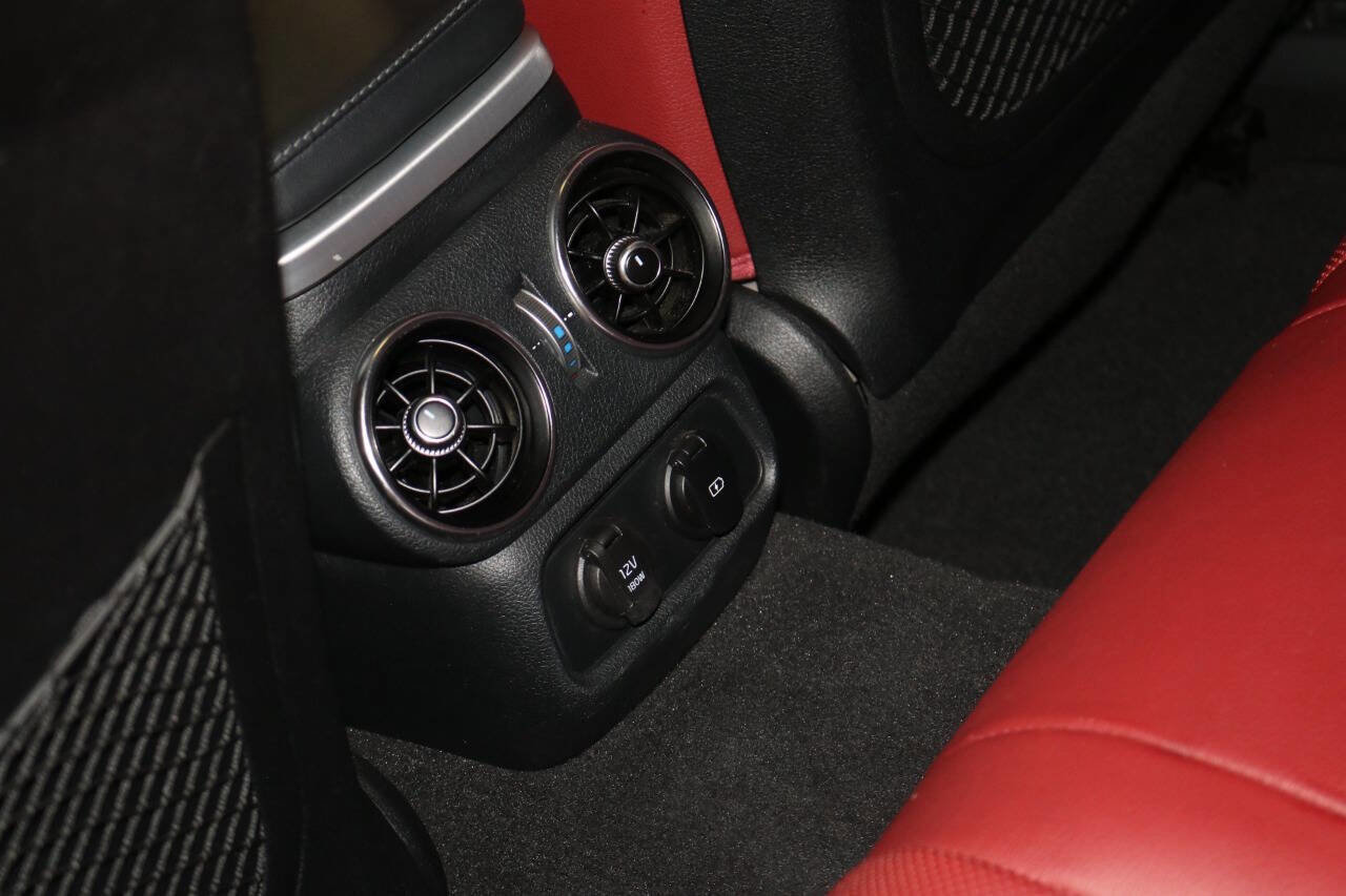Used 2019 Kia Stinger GT1 RWD image 67