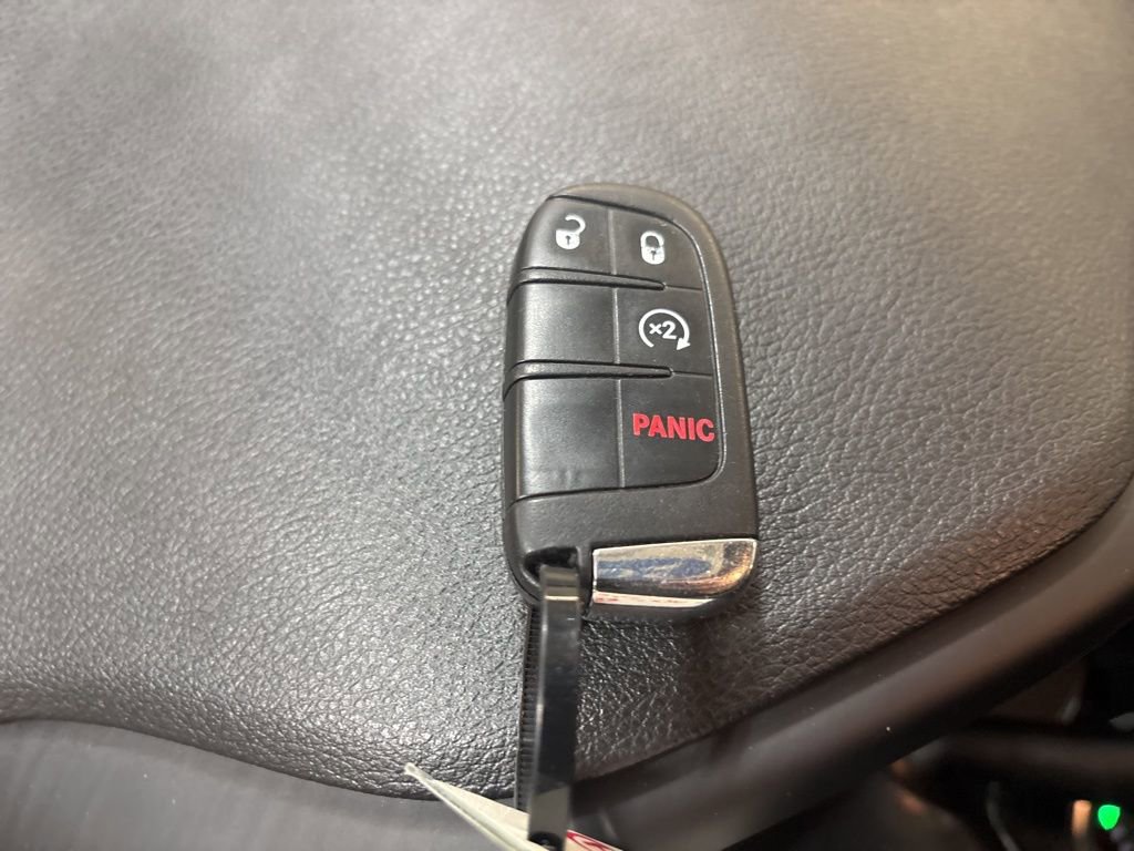 Used 2018 Jeep Renegade Sport w/ Power & Air Group image 33