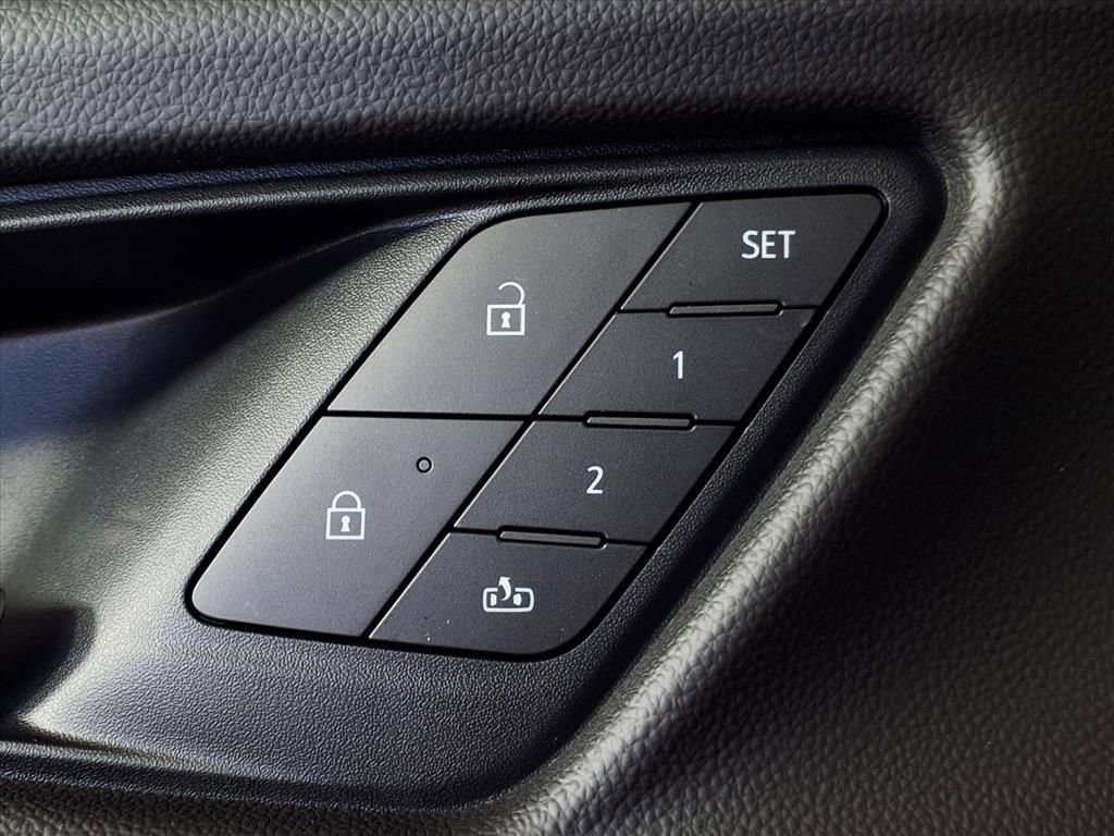 New 2026 Chevrolet Equinox RS w/ Convenience Package III image 22