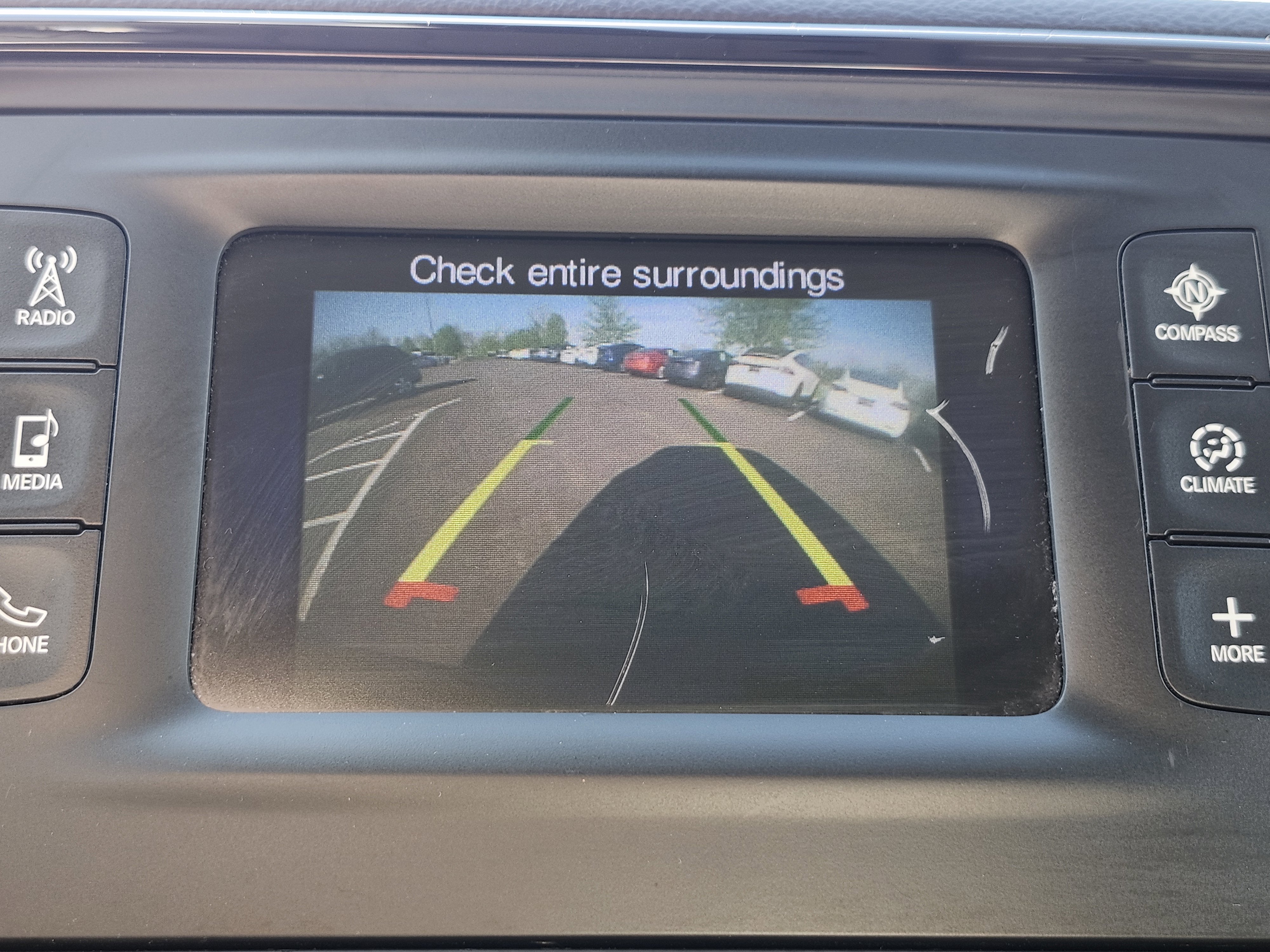 Used 2017 Chrysler Pacifica Touring-L image 2