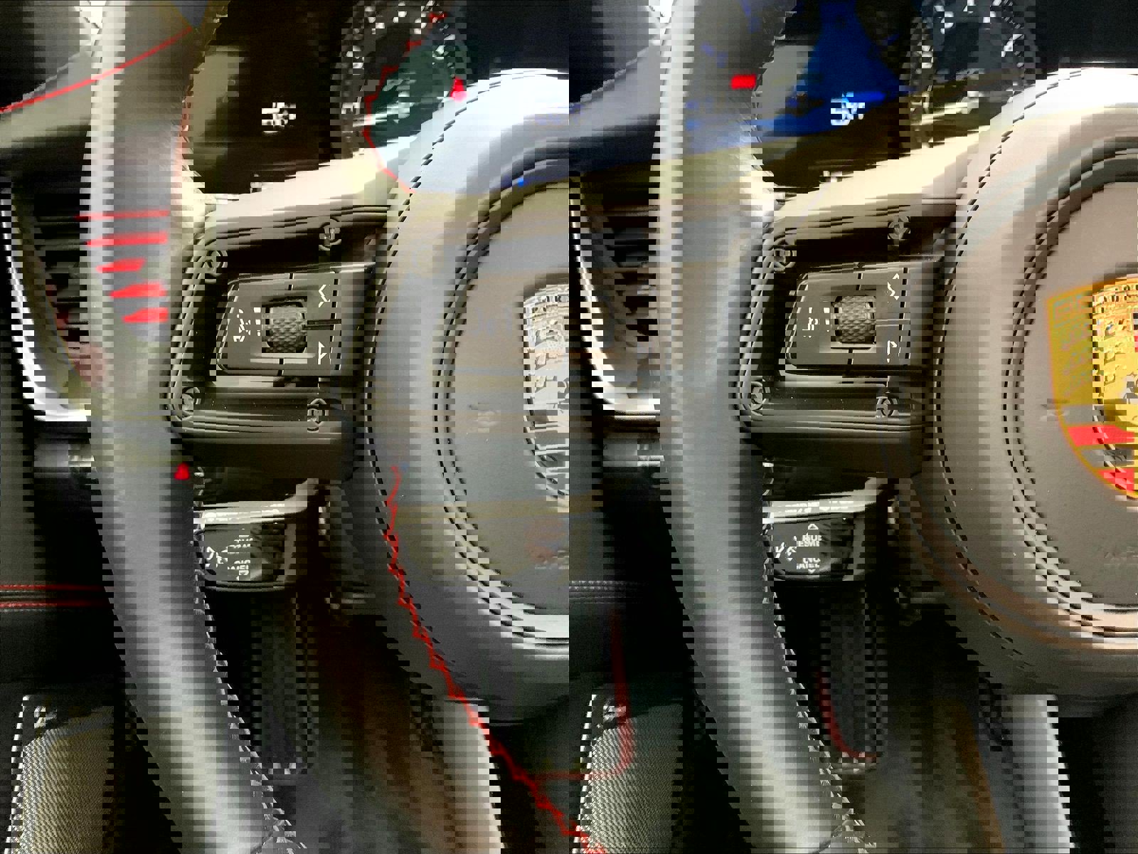 Certified 2022 Porsche 911 Carrera GTS image 15