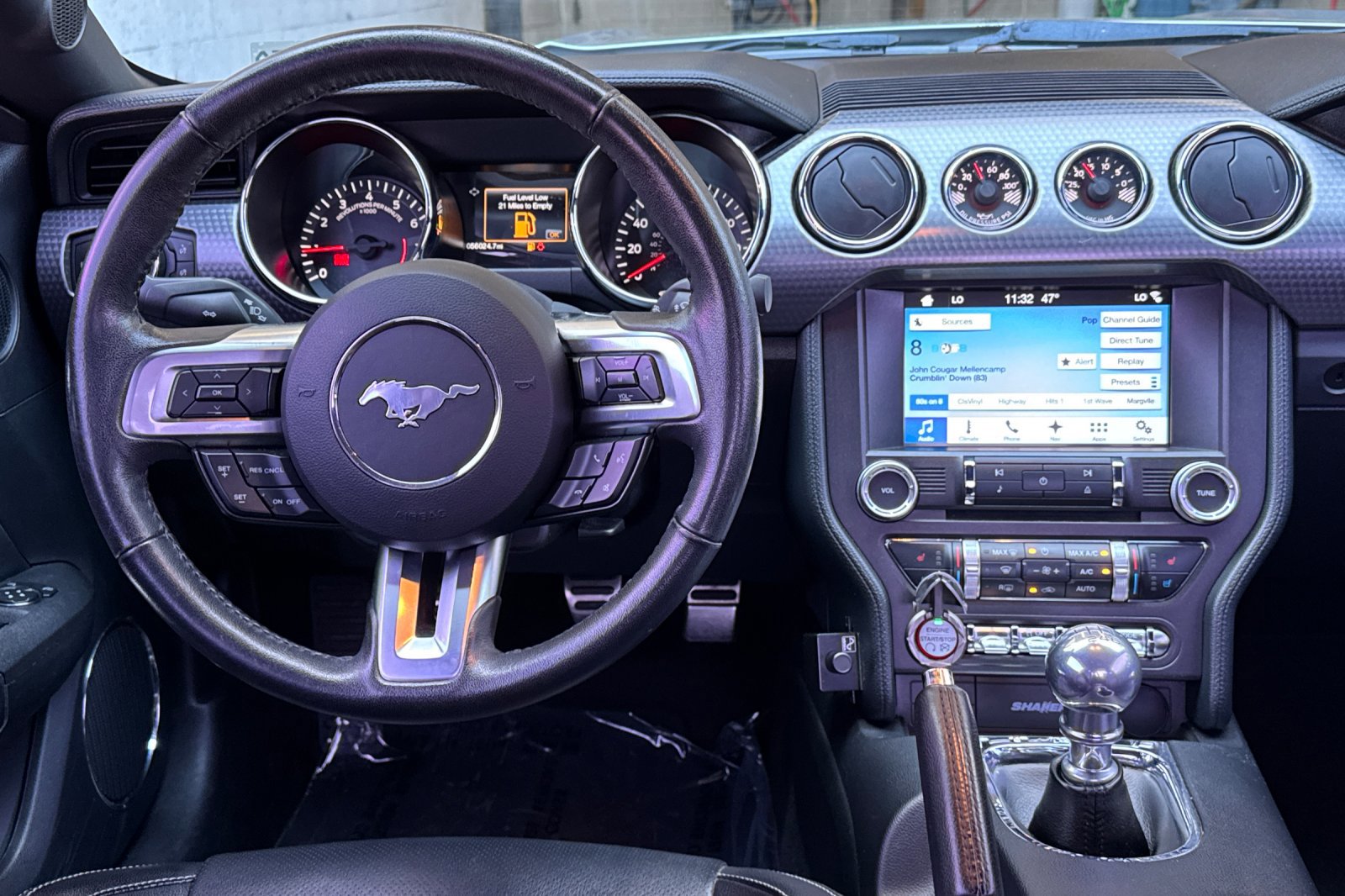 Used 2017 Ford Mustang GT Premium w/ GT Performance Package RWD image 14