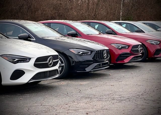 Used 2025 Mercedes-Benz C 43 AMG 4MATIC Sedan image 40