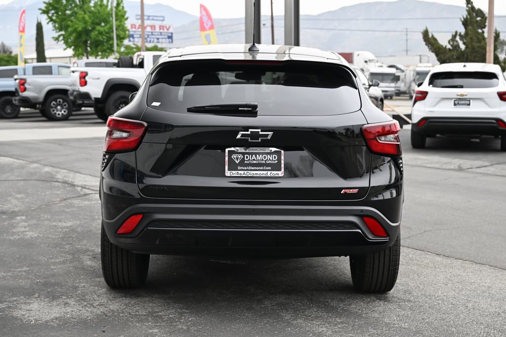 New 2026 Chevrolet Trax RS w/ Driver Confidence Package FWD image 6