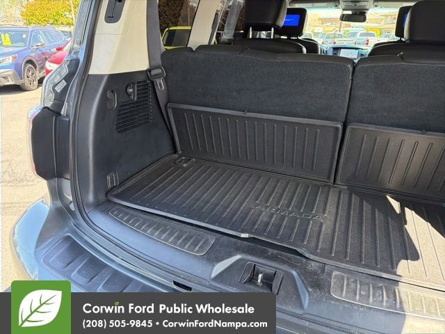 Used 2017 Nissan Armada Platinum AWD/4WD image 30