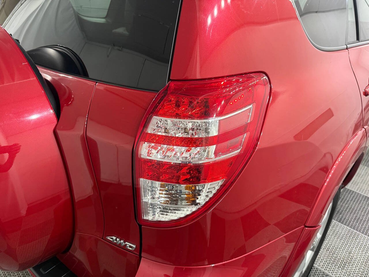 Used 2012 Toyota RAV4 Limited w/ Premium Plus Value Pkg AWD/4WD image 18