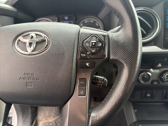 Used 2018 Toyota Tacoma TRD Sport AWD/4WD image 22