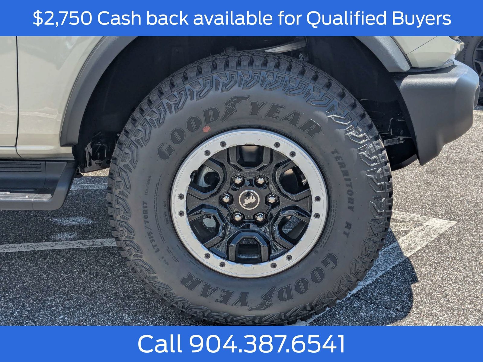 New 2026 Ford Bronco Outer Banks w/ Sasquatch Package AWD/4WD image 11