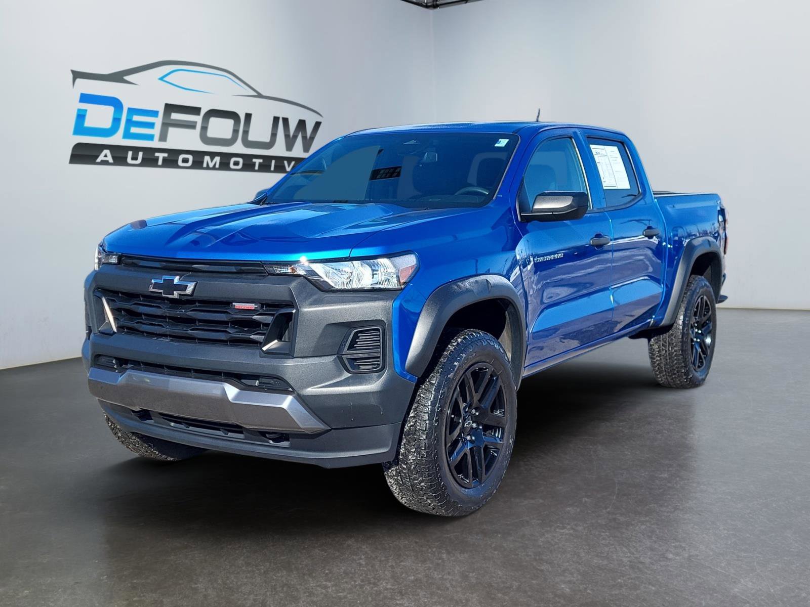 Used 2023 Chevrolet Colorado Trail Boss w/ Advanced Trailering Package image 7