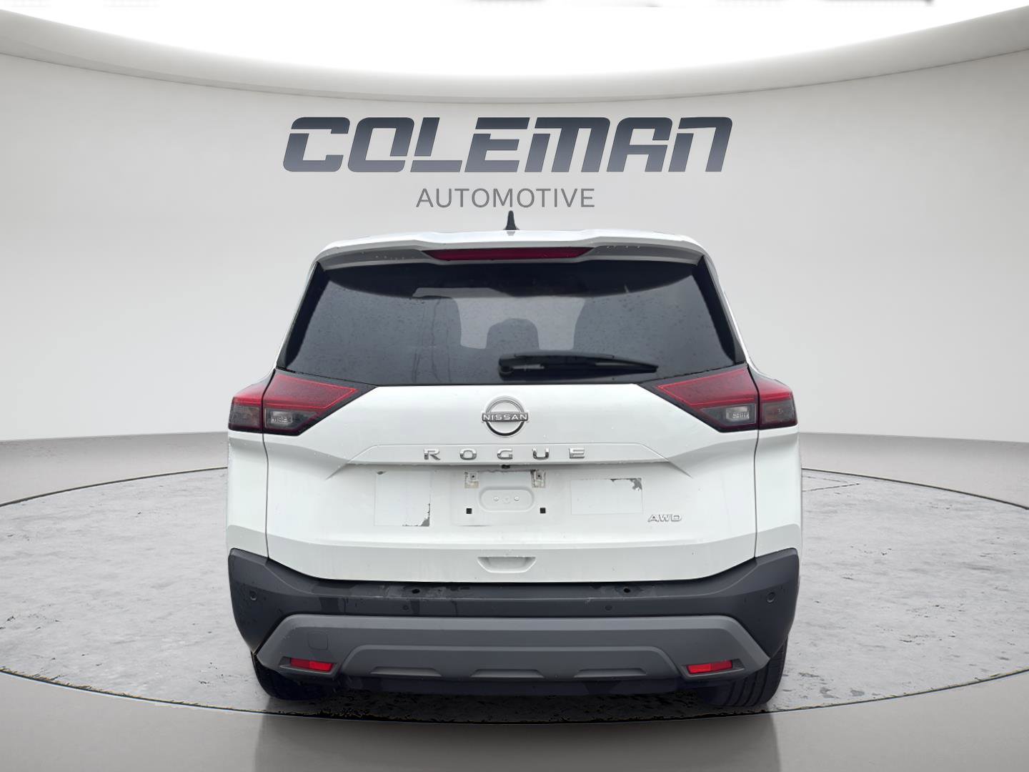 Used 2023 Nissan Rogue S AWD/4WD image 4