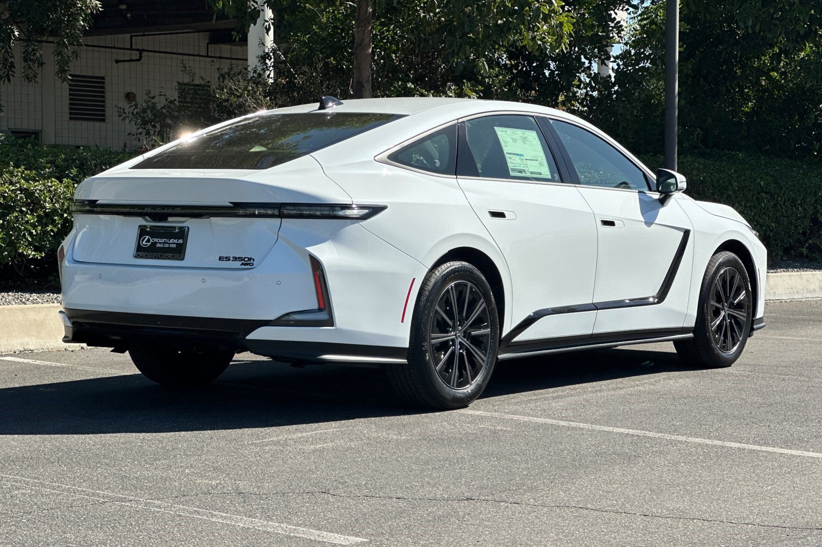 New 2026 Lexus ES 350h AWD w/ Convenience Package image 9