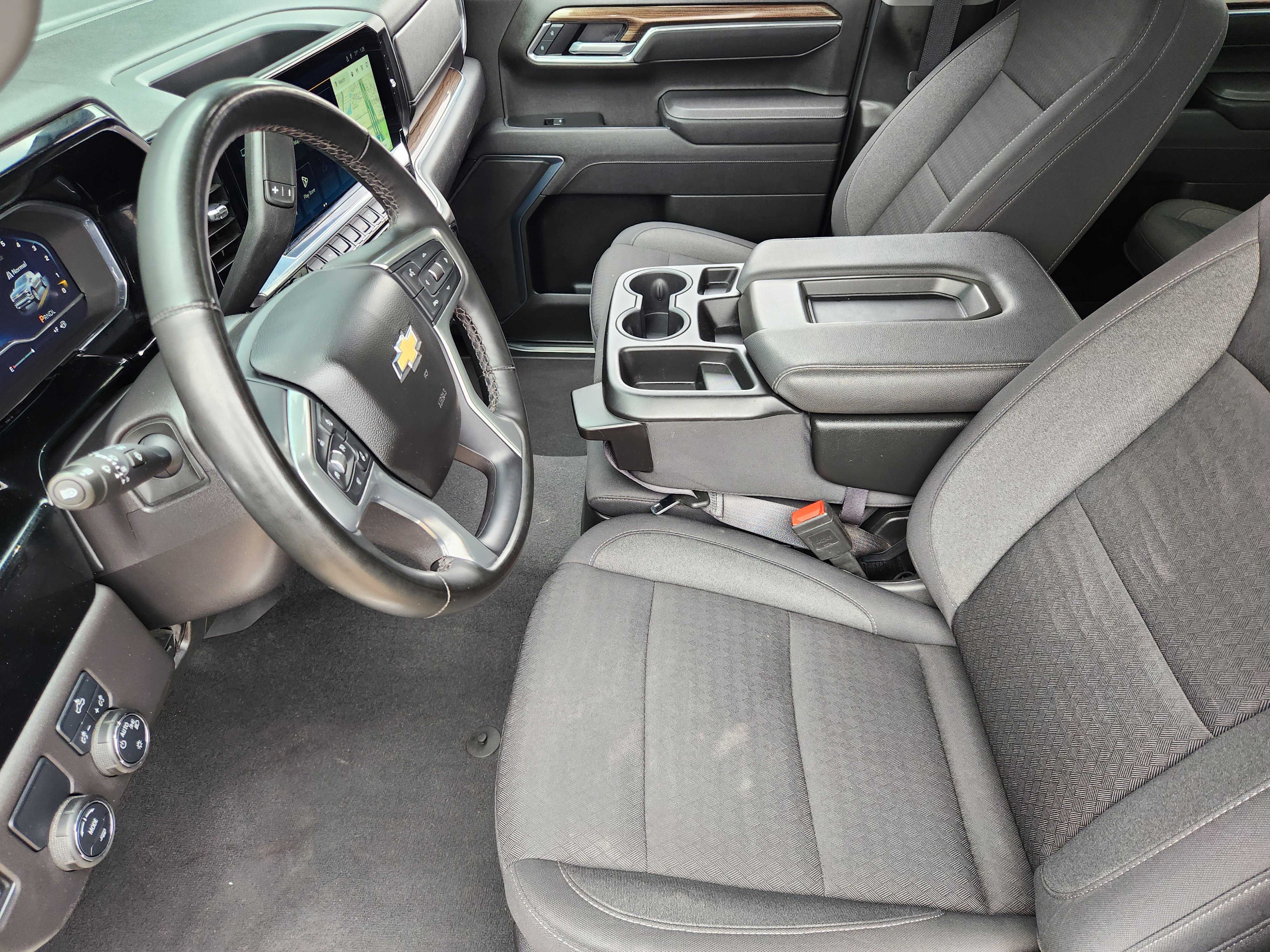 Certified 2025 Chevrolet Silverado 1500 LT image 13