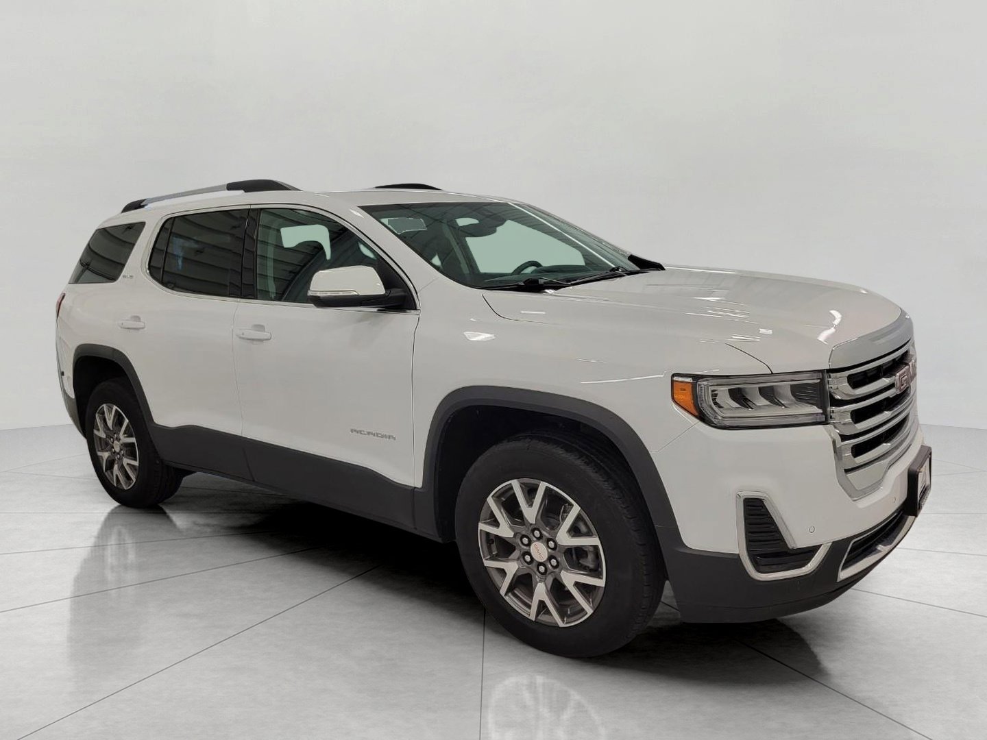 Used 2023 GMC Acadia SLE w/ Driver Convenience Package