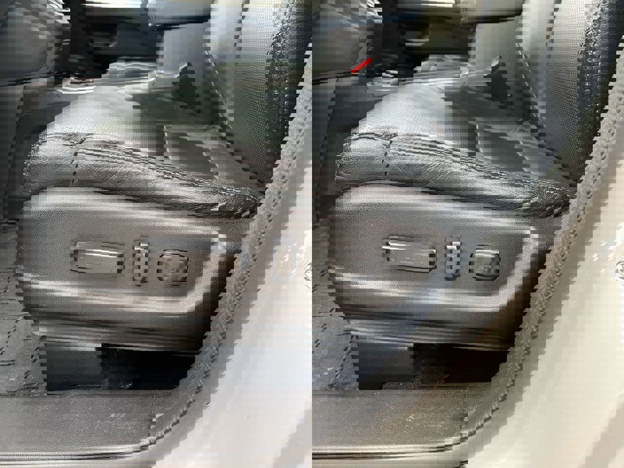 Used 2016 Honda CR-V Touring image 19