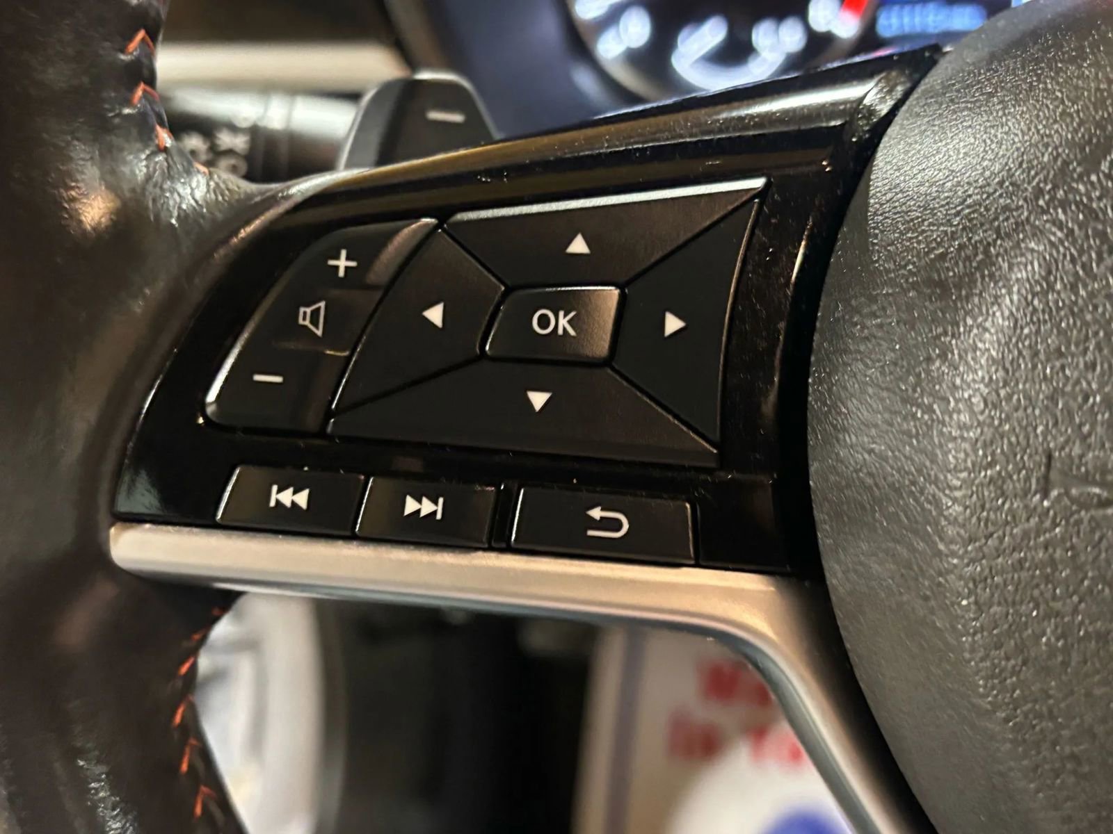 Used 2023 Nissan Altima 2.5 SR w/ SR Premium Package image 45