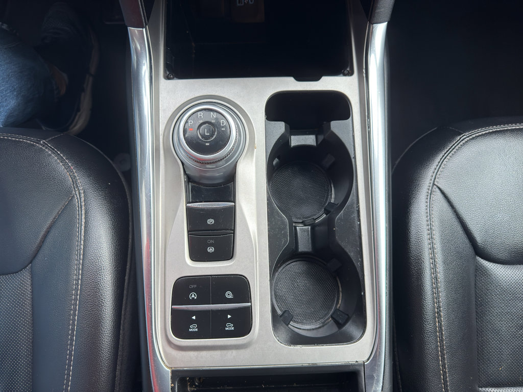 Used 2021 Ford Explorer Limited w/ Equipment Group 301A image 21