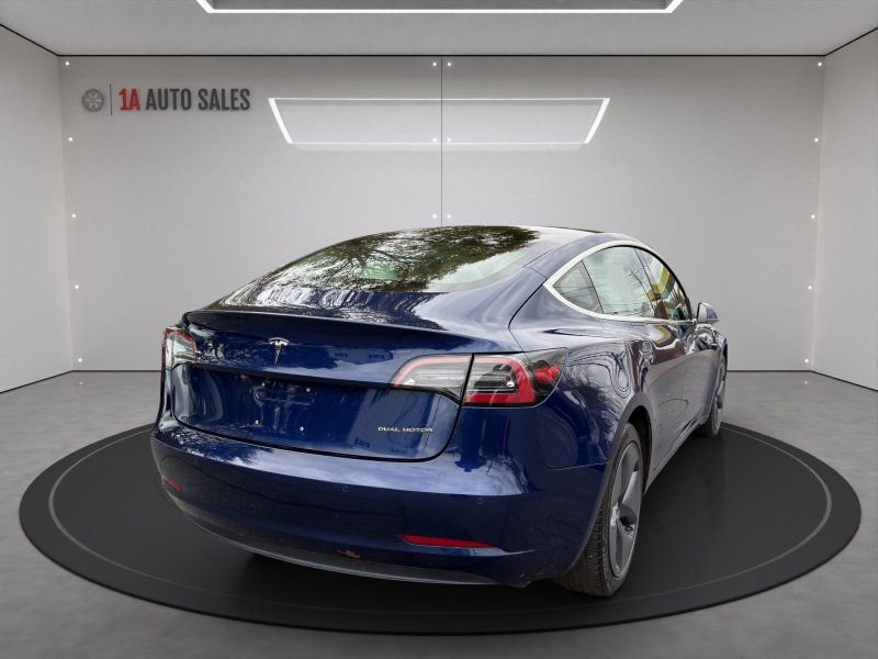 Used 2018 Tesla Model 3 Long Range image 5