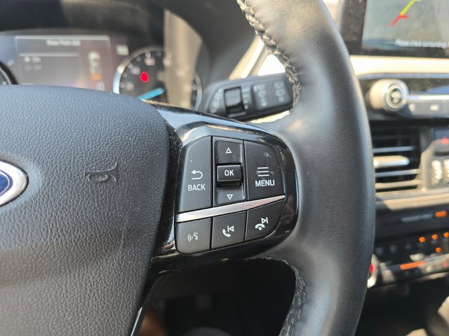 Used 2021 Ford Escape SEL image 18