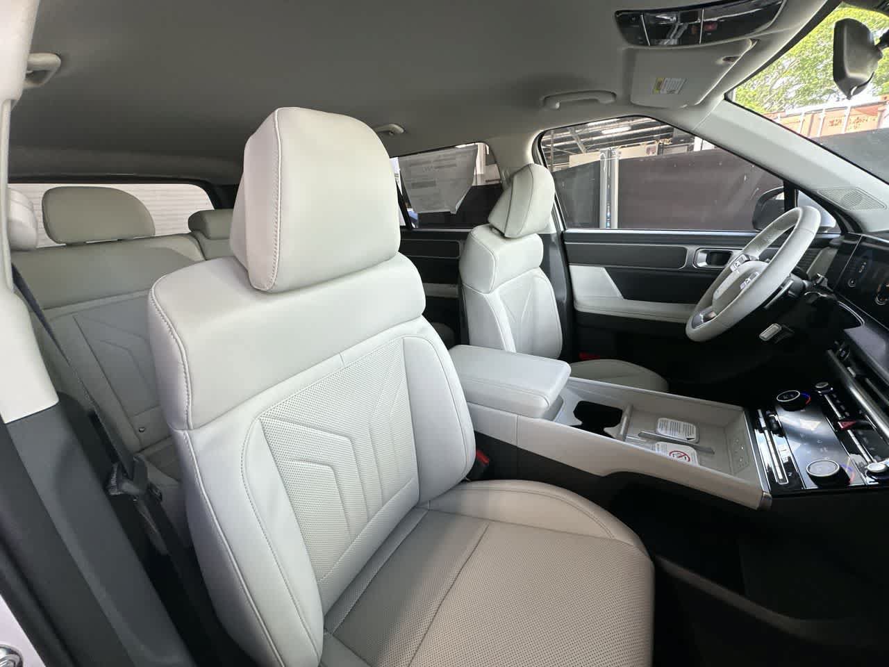New 2027 Hyundai Santa Fe SEL FWD image 27
