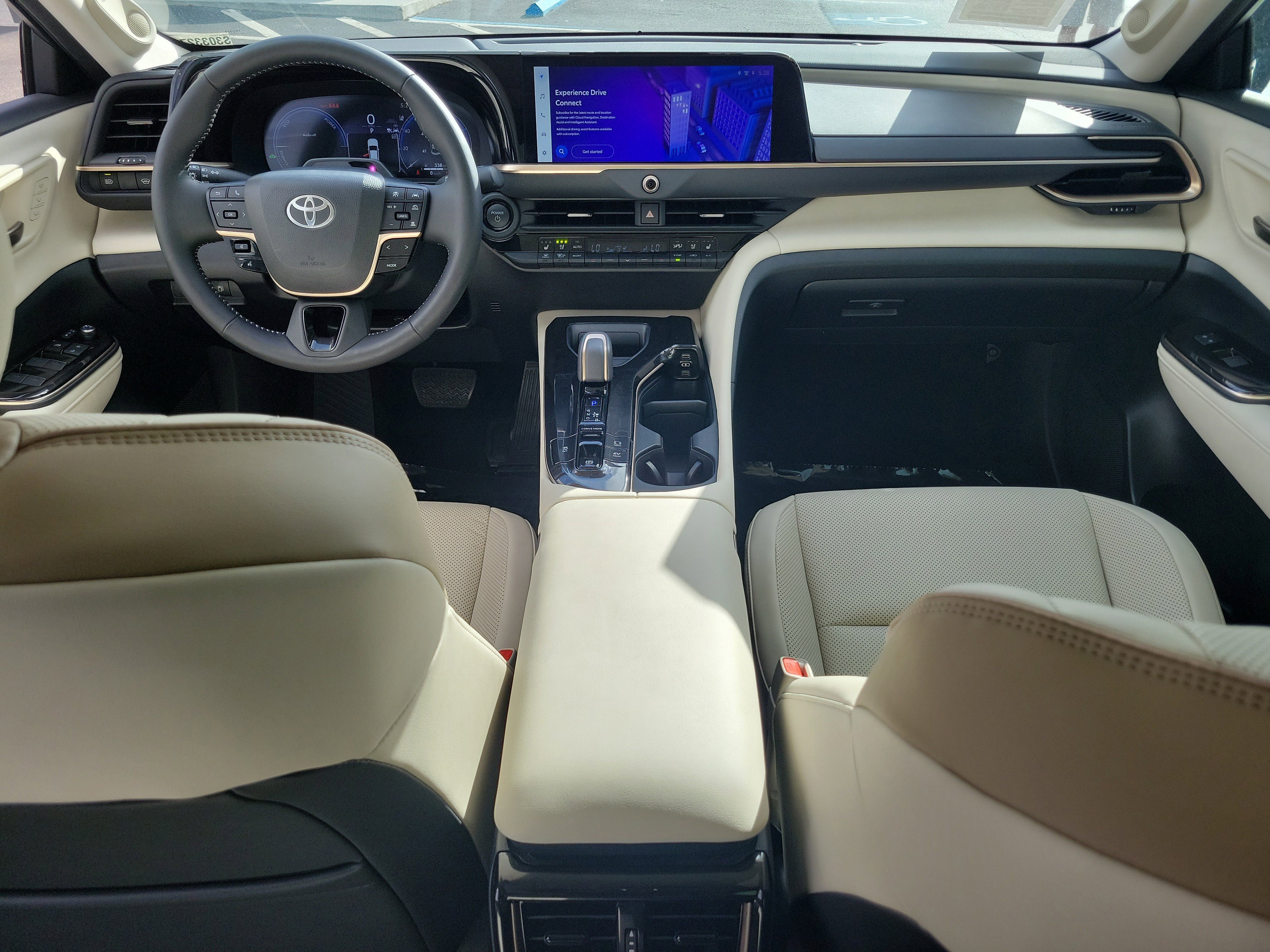 Certified 2025 Toyota Crown XLE w/ Advanced Technology Package image 16