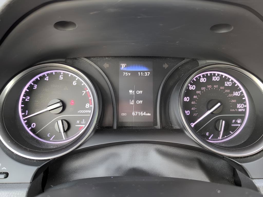 Used 2023 Toyota Camry SE image 17