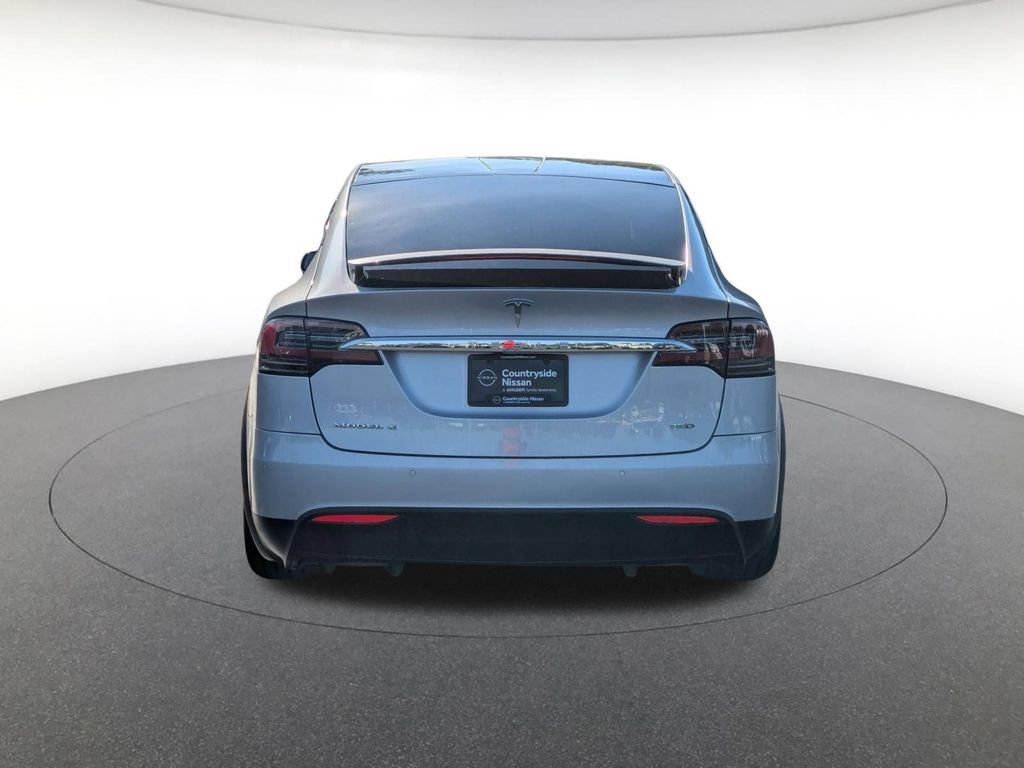 Used 2018 Tesla Model X 75D AWD/4WD image 6