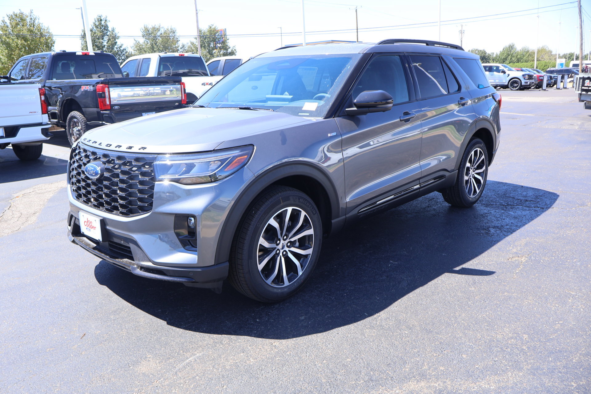 New 2026 Ford Explorer ST-Line AWD/4WD image 11