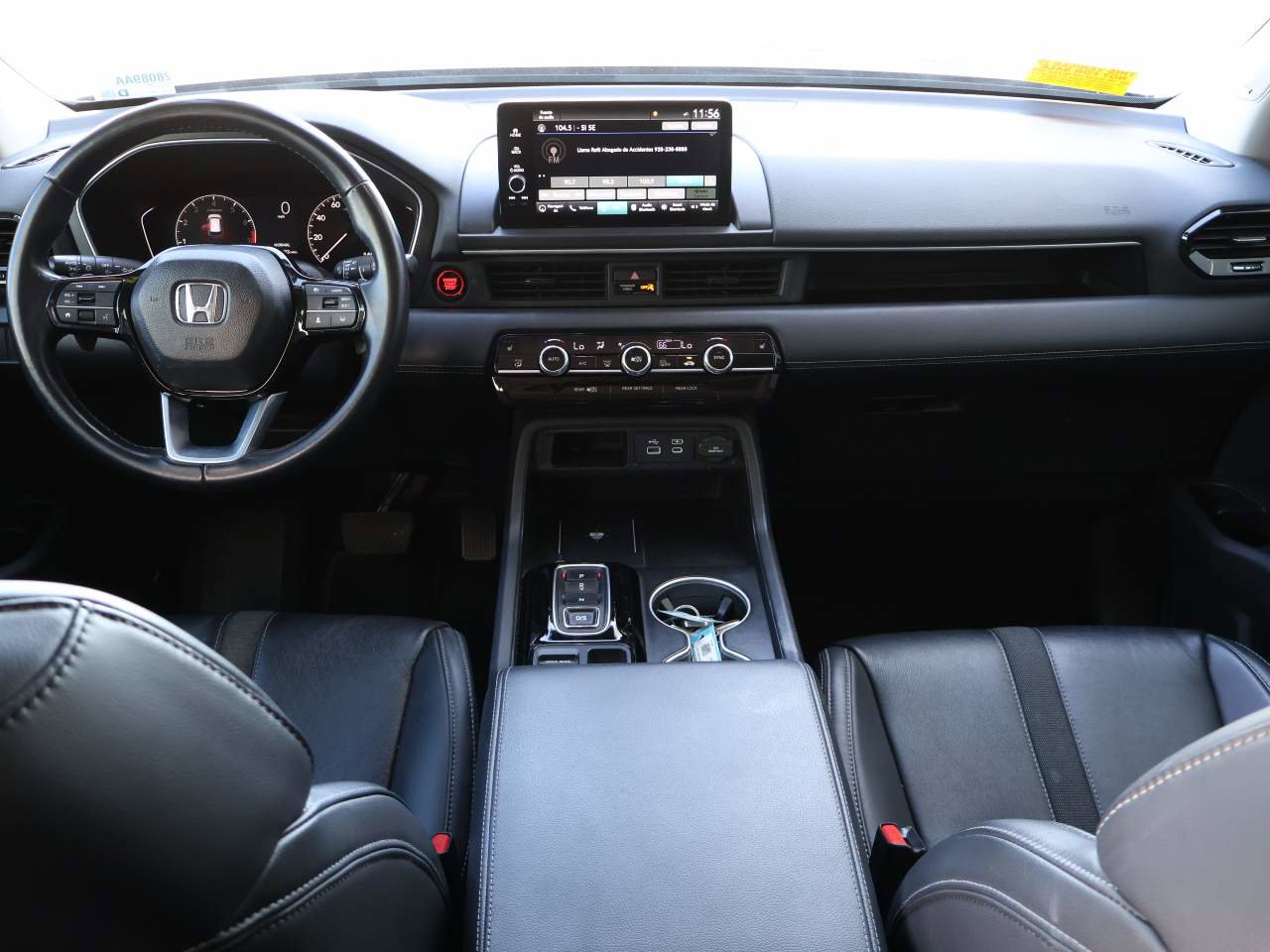 Used 2024 Honda Pilot Touring image 14