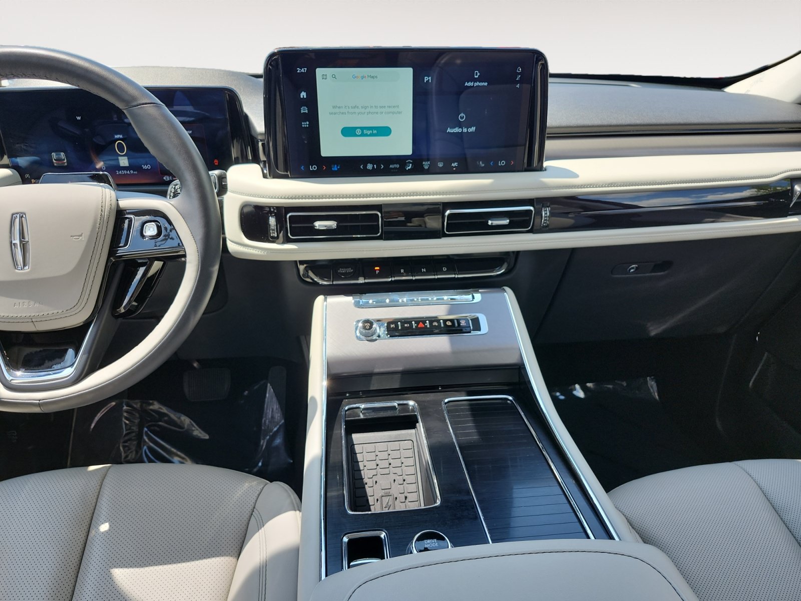 Used 2025 Lincoln Aviator AWD w/ Jet Appearance Package image 11