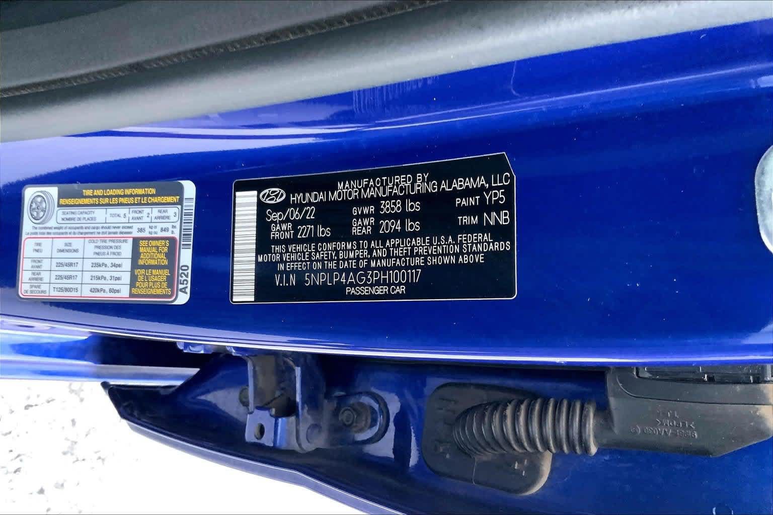 Used 2023 Hyundai Elantra Limited FWD image 20