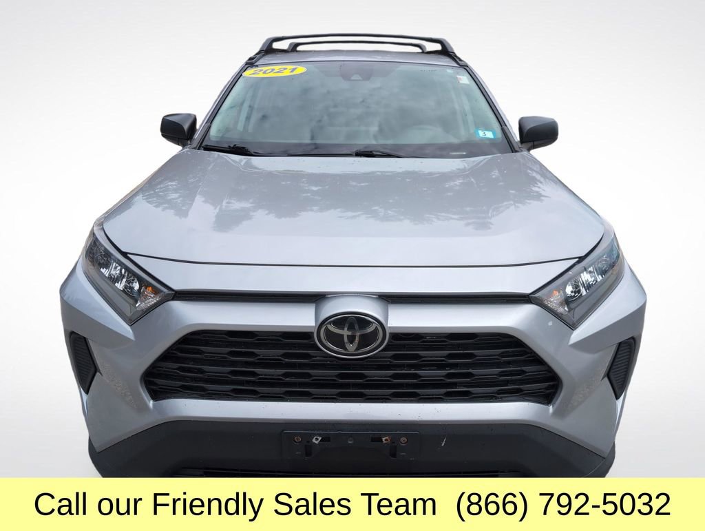 Certified 2021 Toyota RAV4 LE w/ Carpet Mat Package (TMS) AWD/4WD image 10