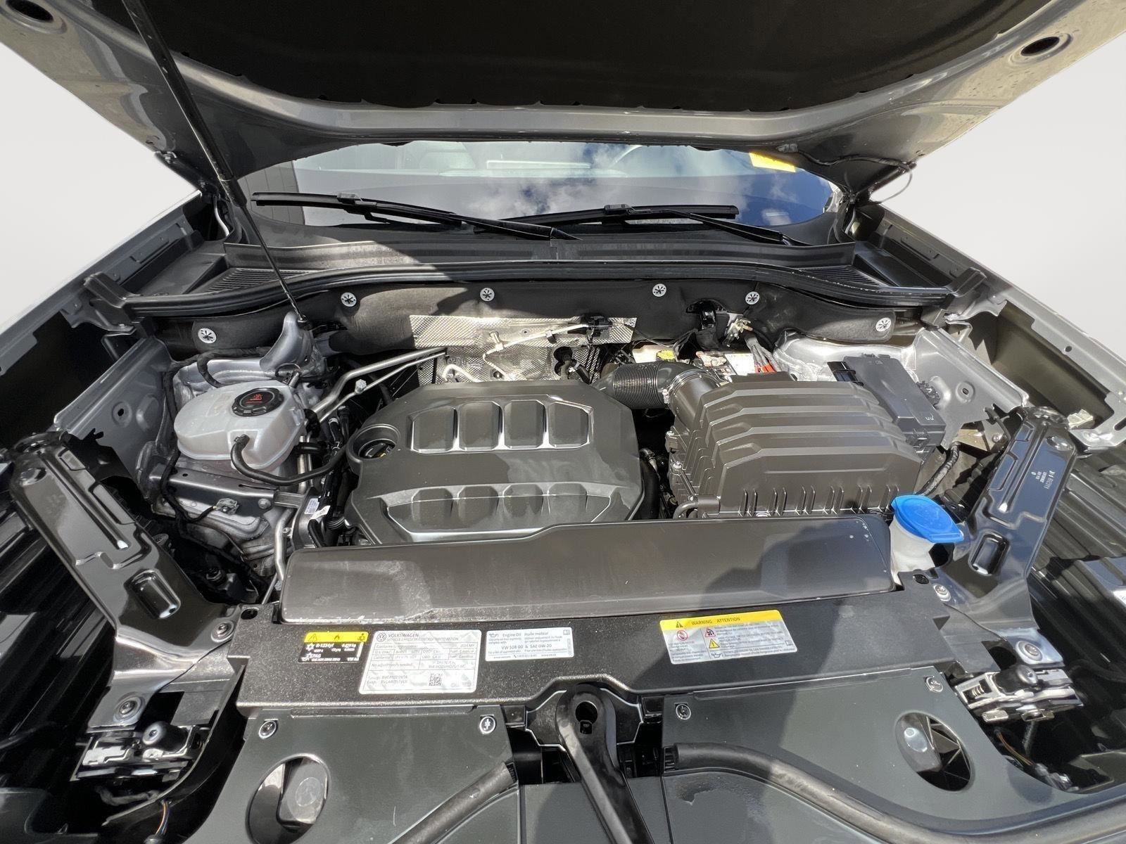 Used 2024 Volkswagen Atlas Cross Sport SE image 20