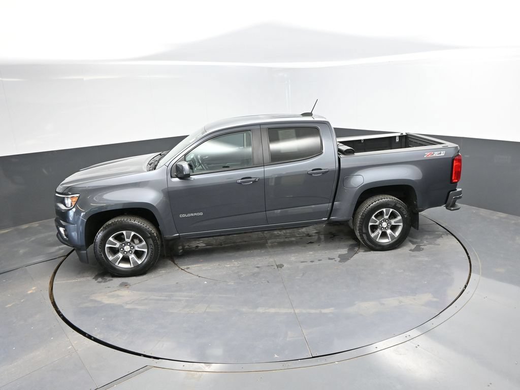 Used 2017 Chevrolet Colorado Z71 AWD/4WD image 29
