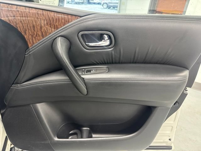 Used 2017 Nissan Armada Platinum w/ Captain Seat Package AWD/4WD image 31