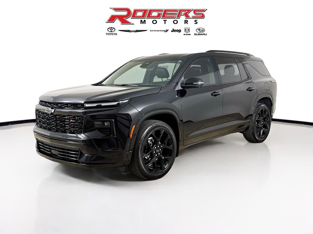 Used 2025 Chevrolet Traverse RS w/ LPO, Floor Liner Package AWD/4WD image 8