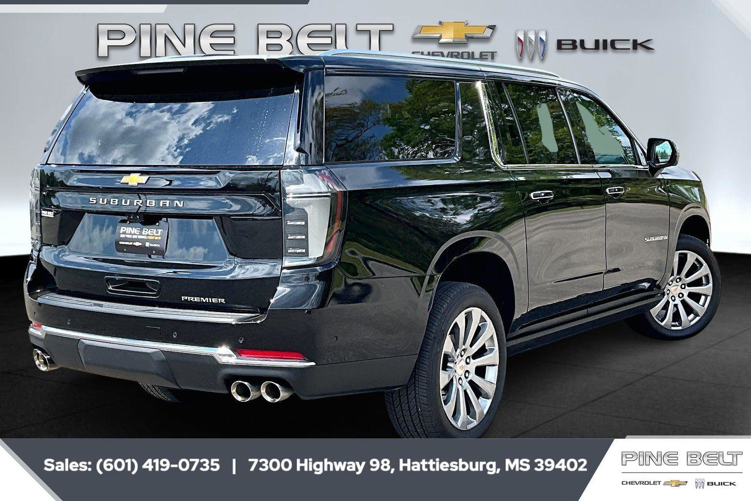 Used 2025 Chevrolet Suburban Premier image 11