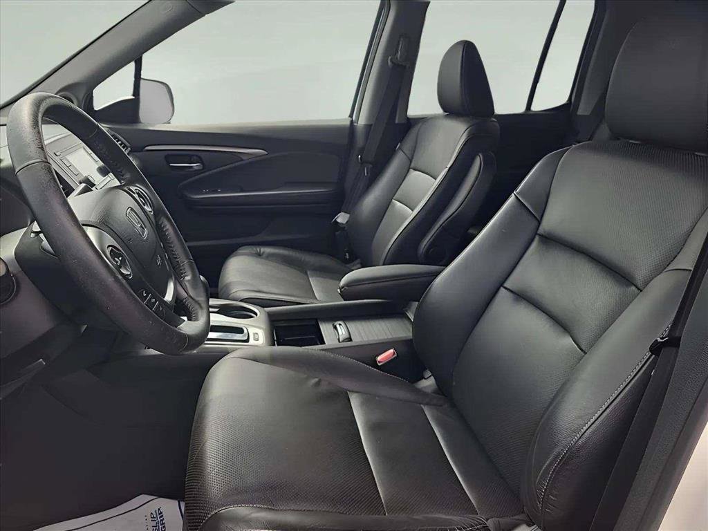 Used 2019 Honda Ridgeline RTL image 18