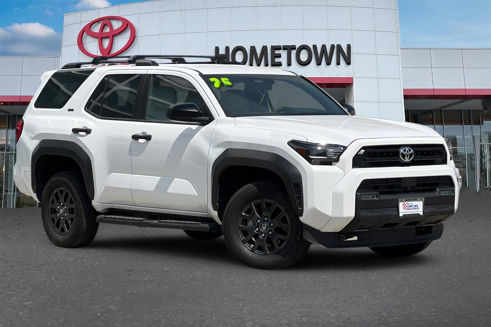 Certified 2025 Toyota 4Runner SR5 AWD/4WD image 2