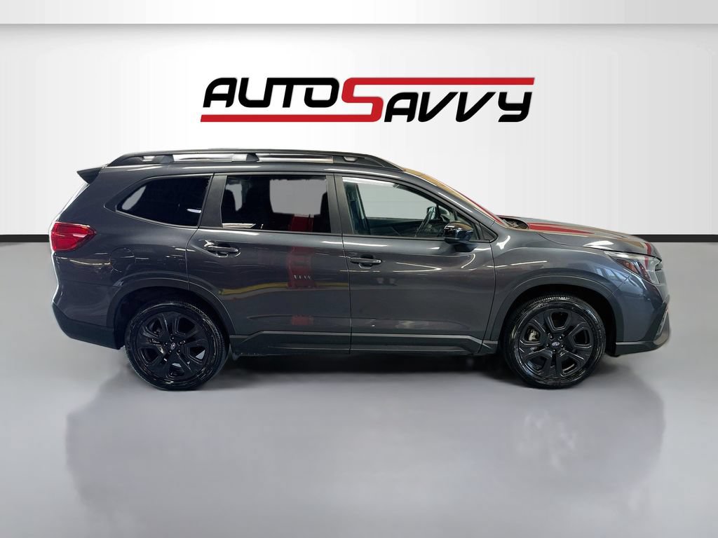 Used 2025 Subaru Ascent Onyx Edition AWD/4WD image 8